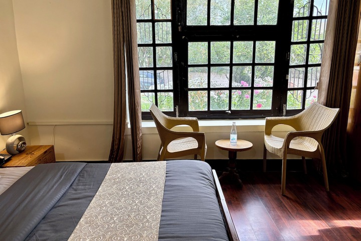 Room 17 of 30