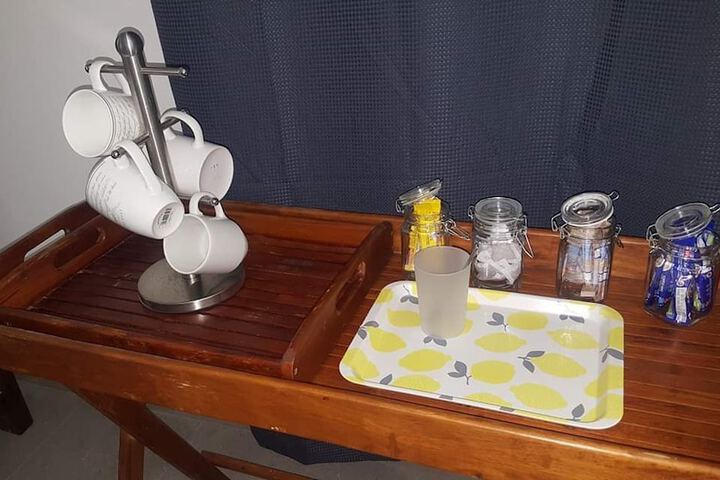 Room 10 of 24