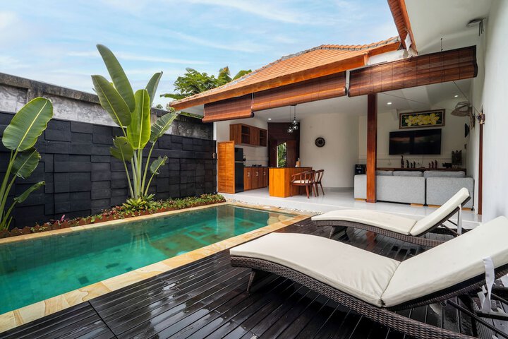 Terrace/Patio 15 of 34