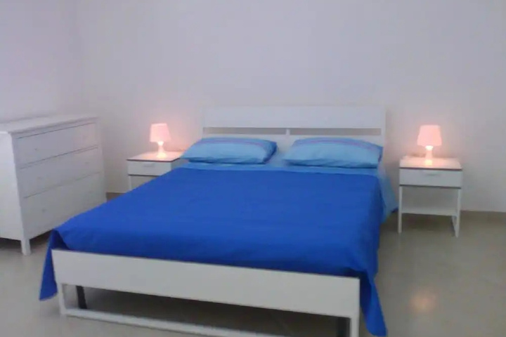 Room 5 of 19