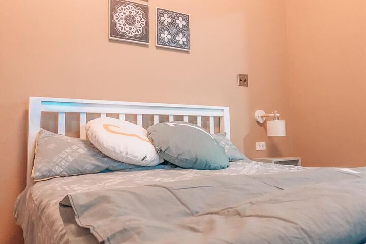 Room 15 of 16