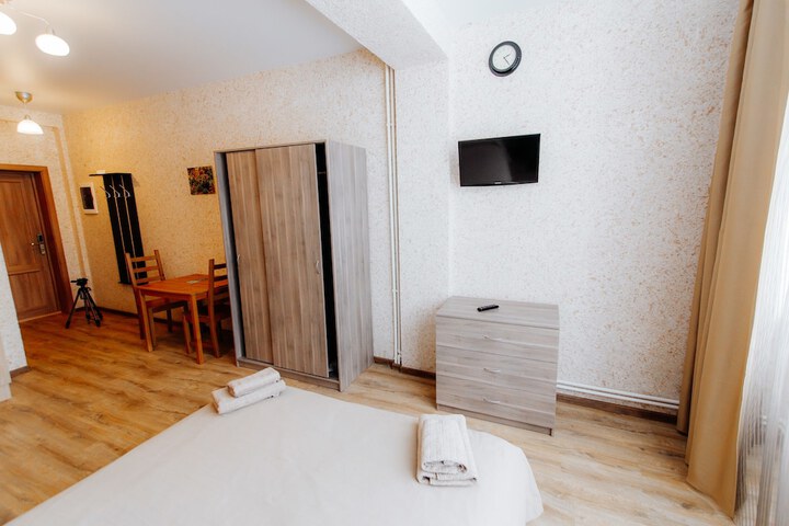 Room 31 of 65