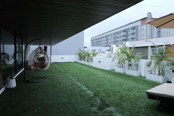 Terrace/Patio 25 of 56