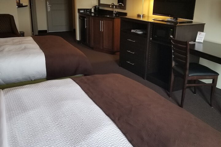 2 Queen Beds Executive Room (4 of 9)