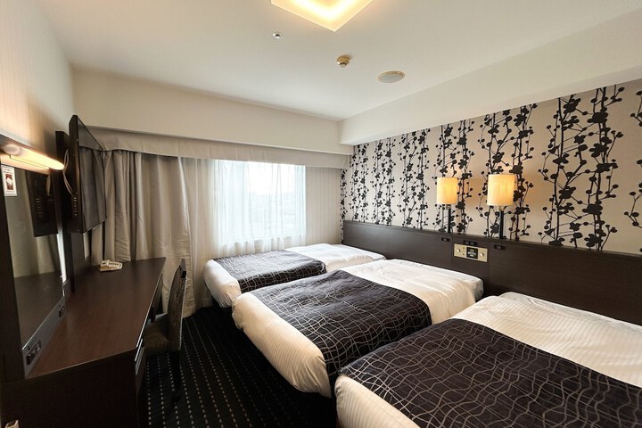 Room 15 of 69