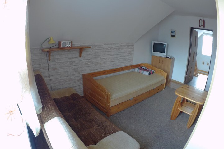 Room 31 of 37