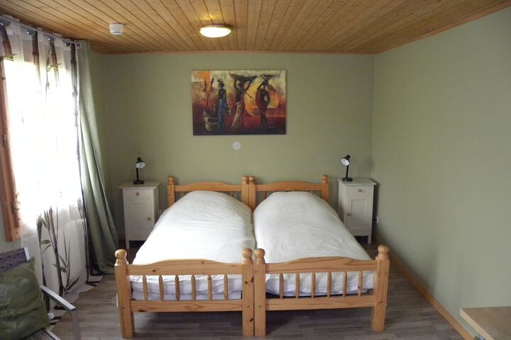 Room 12 of 64