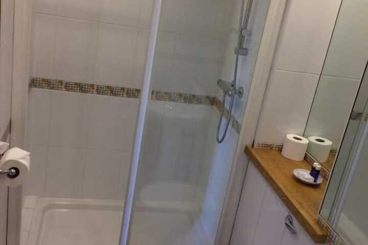 Room 62 of 128