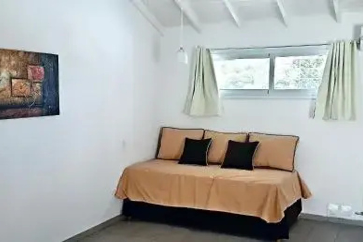 Room 3 of 7