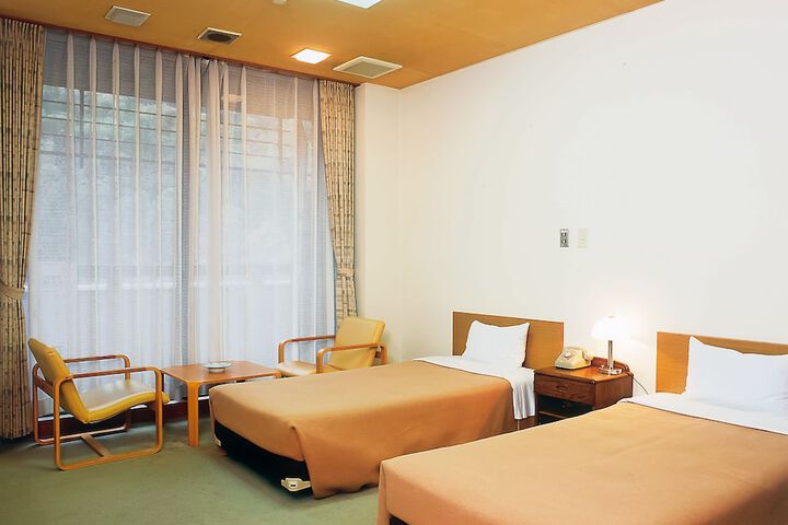 Room 20 of 53