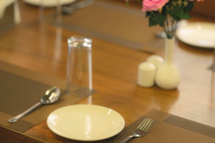 Dining 30 of 80