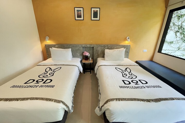 Room 17 of 60