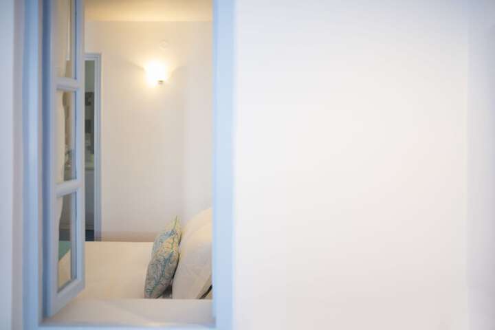 Room 54 of 96
