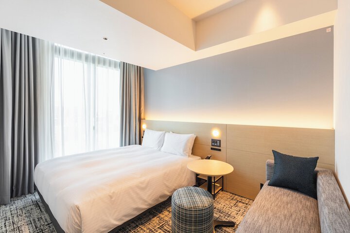 Room 4 of 53