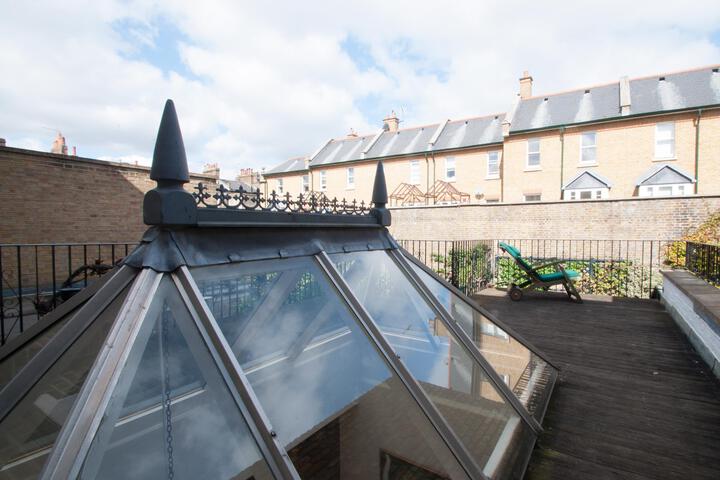 Veeve Smith Terrace Pretty Mews House 3 Bed 2 Bath Chelsea