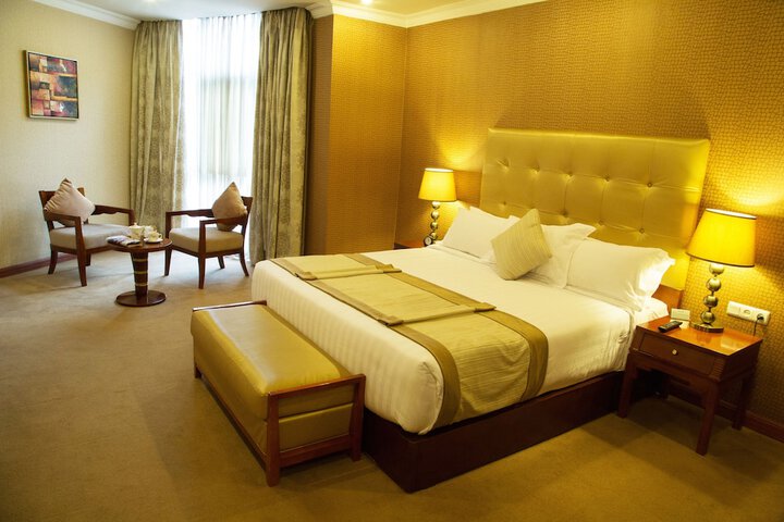Room 27 of 75
