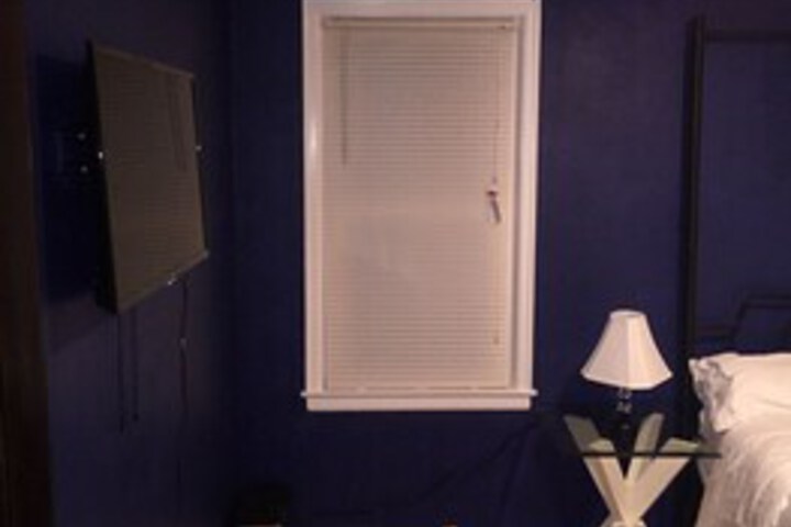 Room 46 of 58