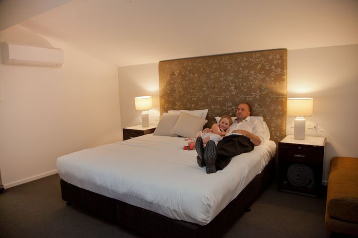 Room 2 of 22
