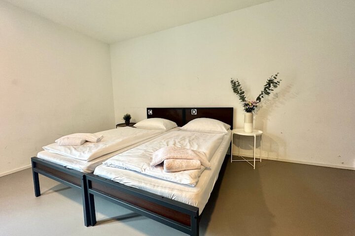 Room 18 of 72