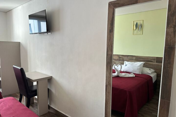 Room 43 of 81