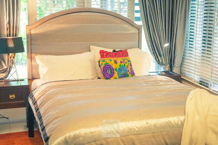 Room 49 of 283