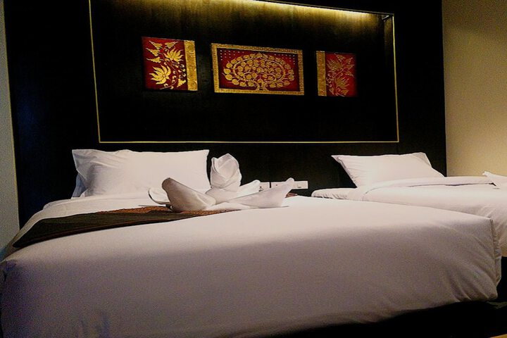 Room 5 of 36