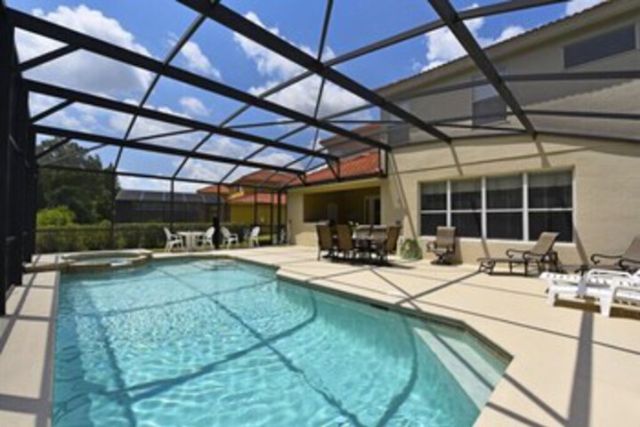 Pool 39 of 71