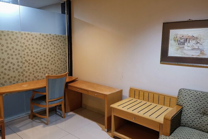 Room 44 of 62