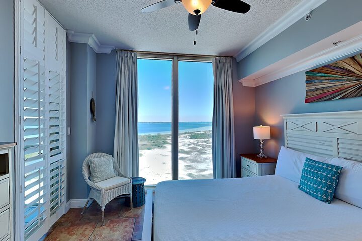 Room 14 of 86
