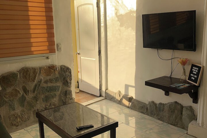 Room 27 of 46