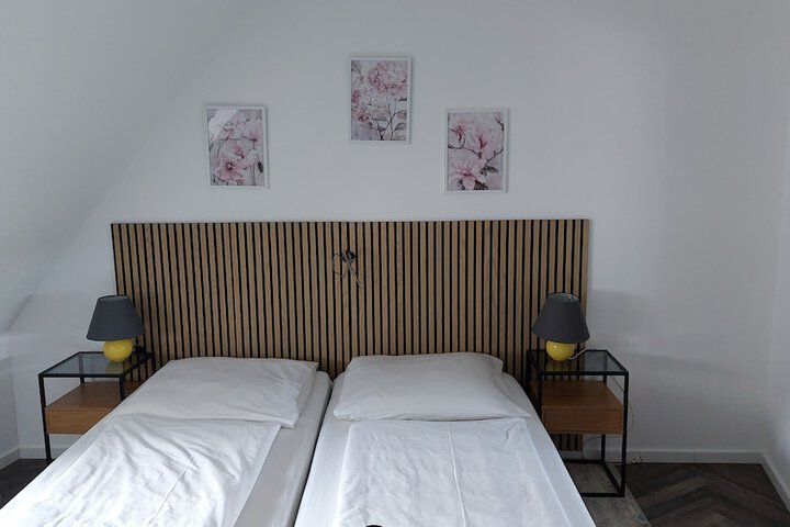 Room 39 of 76