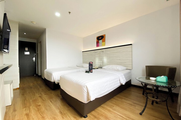 Room 26 of 63