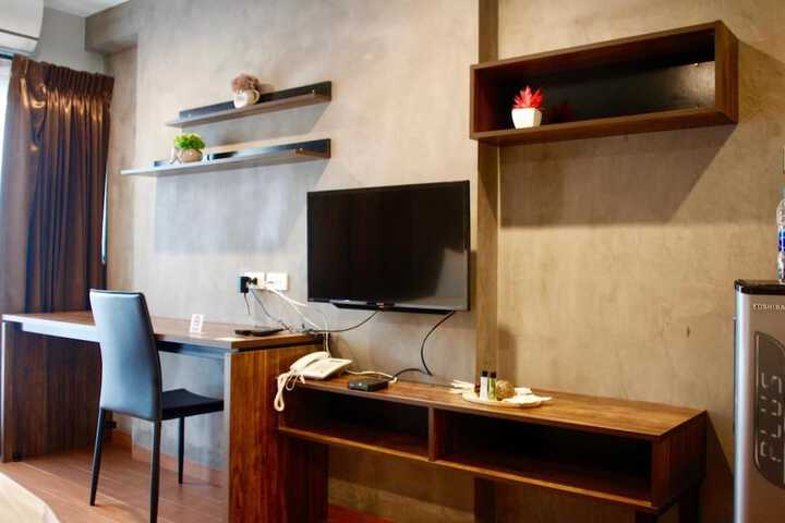Room 15 of 57