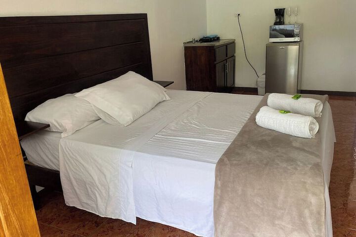 Room 3 of 17
