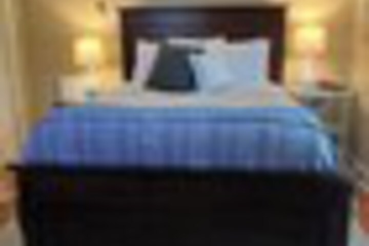 Room 131 of 297
