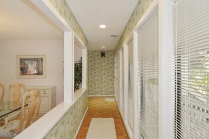 Room 40 of 41