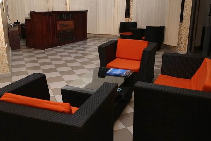Hotel Interior 5 of 38