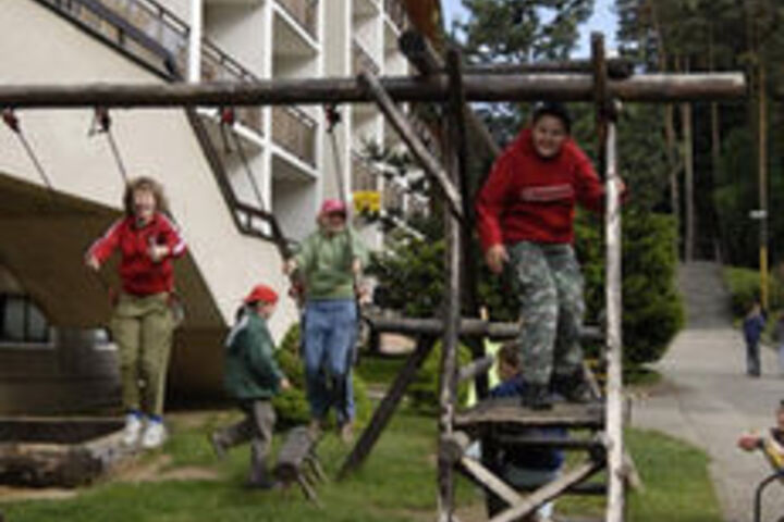 Childrens Activities 17 of 57