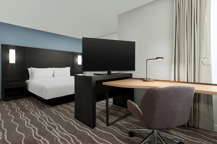 Room 5 of 49
