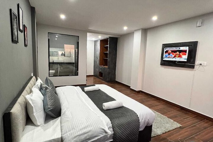 Room 7 of 20