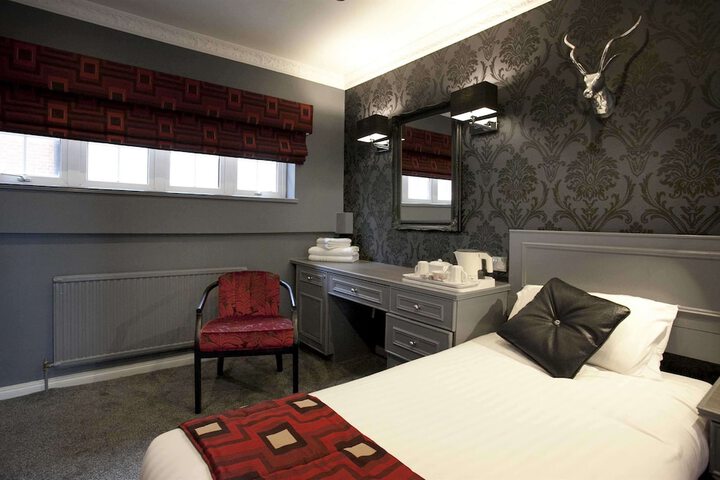 Room 20 of 66