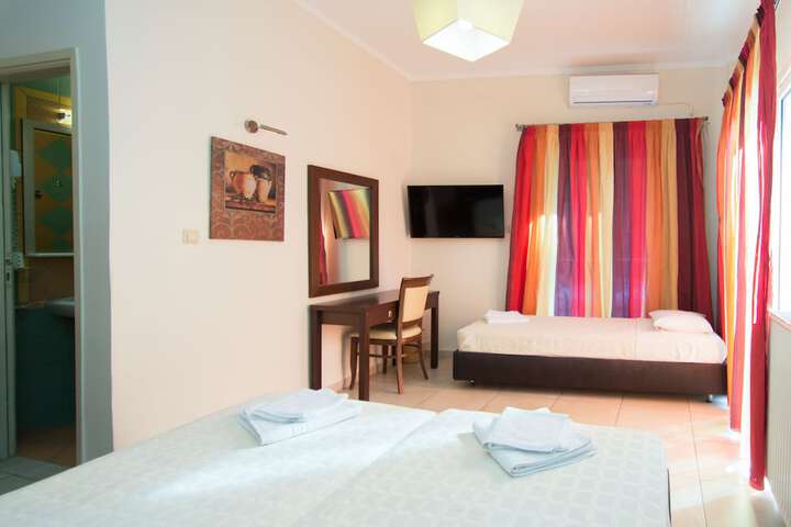 Room 57 of 103