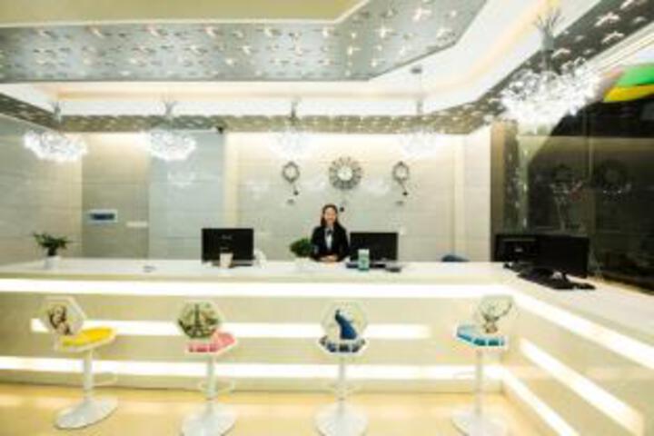 Baoshan Tengchong Yunbo Hotel (Rehai Road Tourist Bus Station Branch)