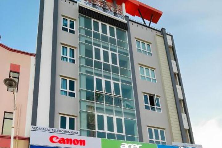 Image of Alexis KT Roomstay