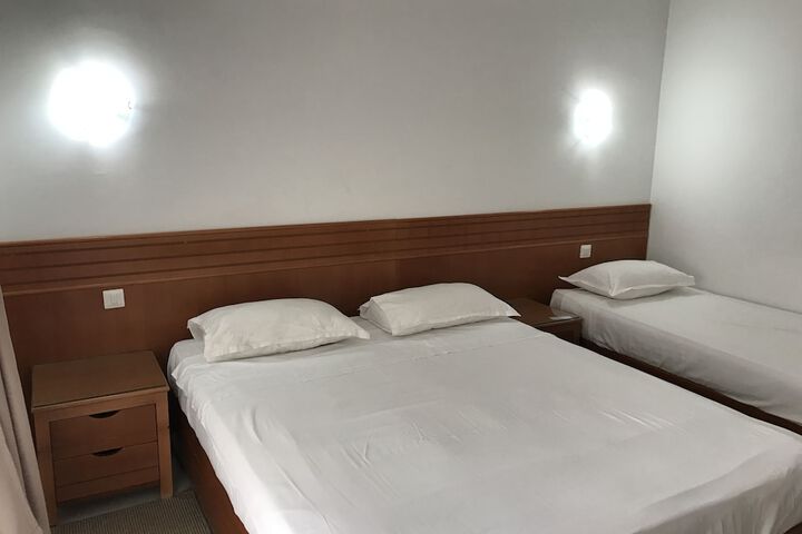 Room 7 of 53