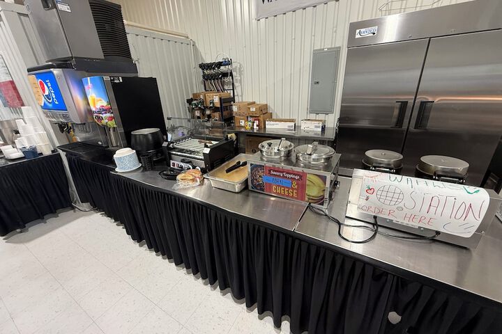 Breakfast/Coffee Service 6 of 7