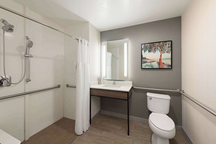Bathroom shower