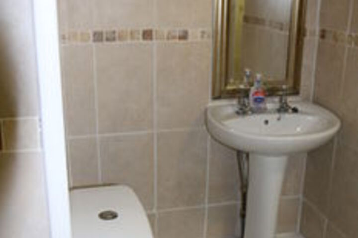 Room 5 of 39