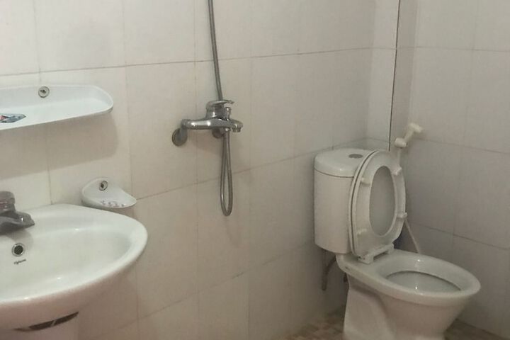 Room 20 of 35