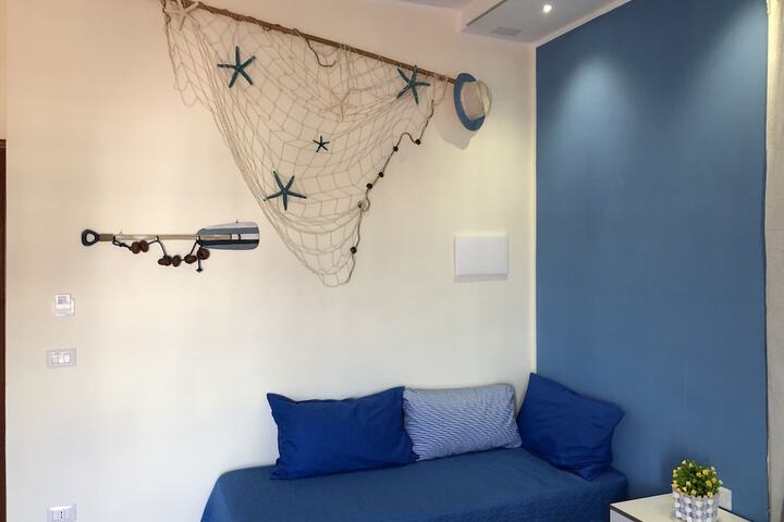 Room 16 of 65